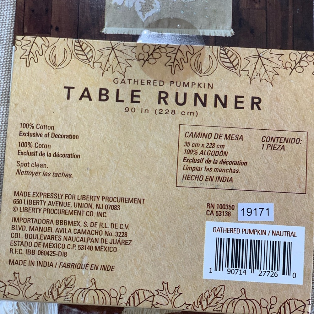 Pumpkin table runner - Picture 6 of 7